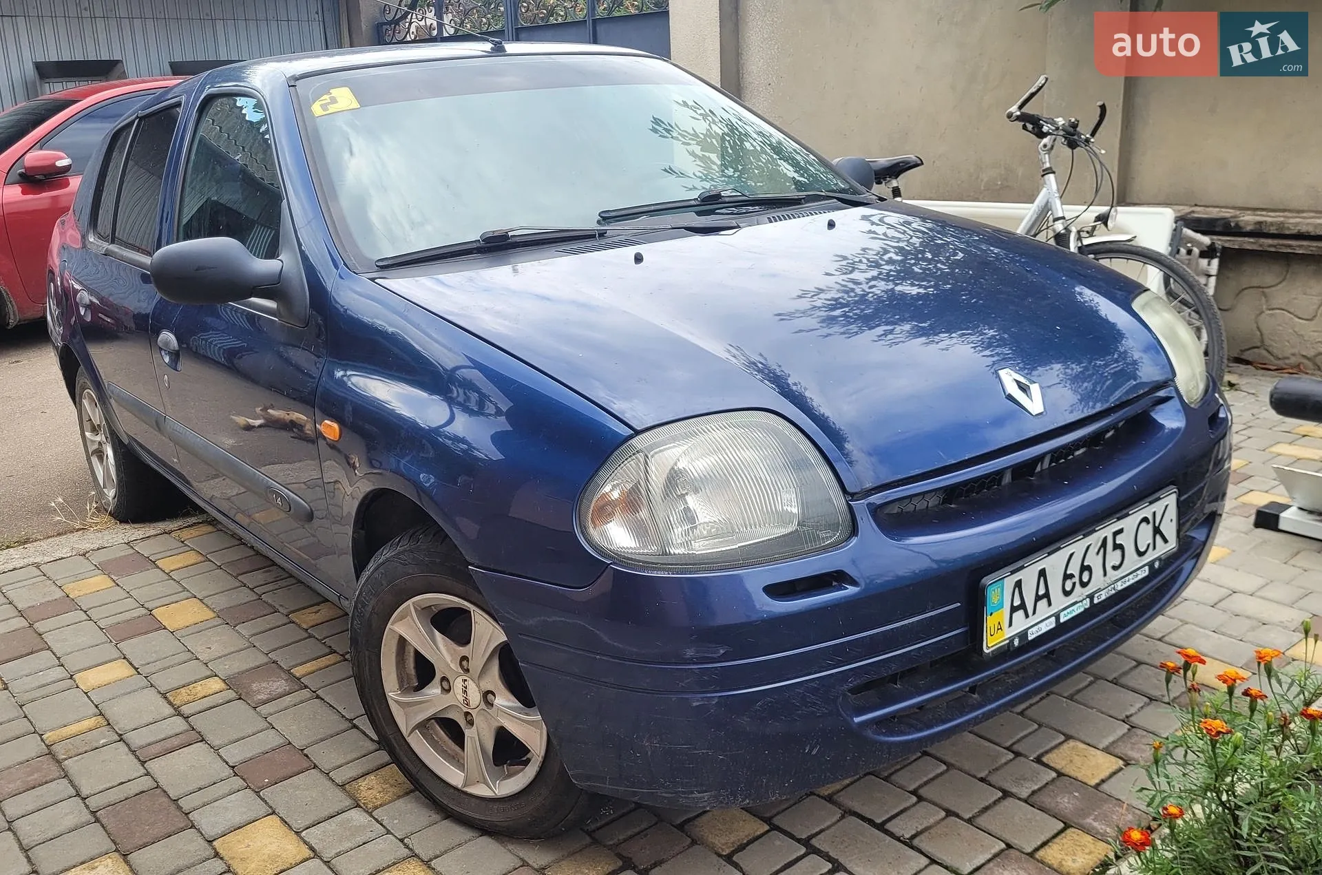 Renault Clio, 2001