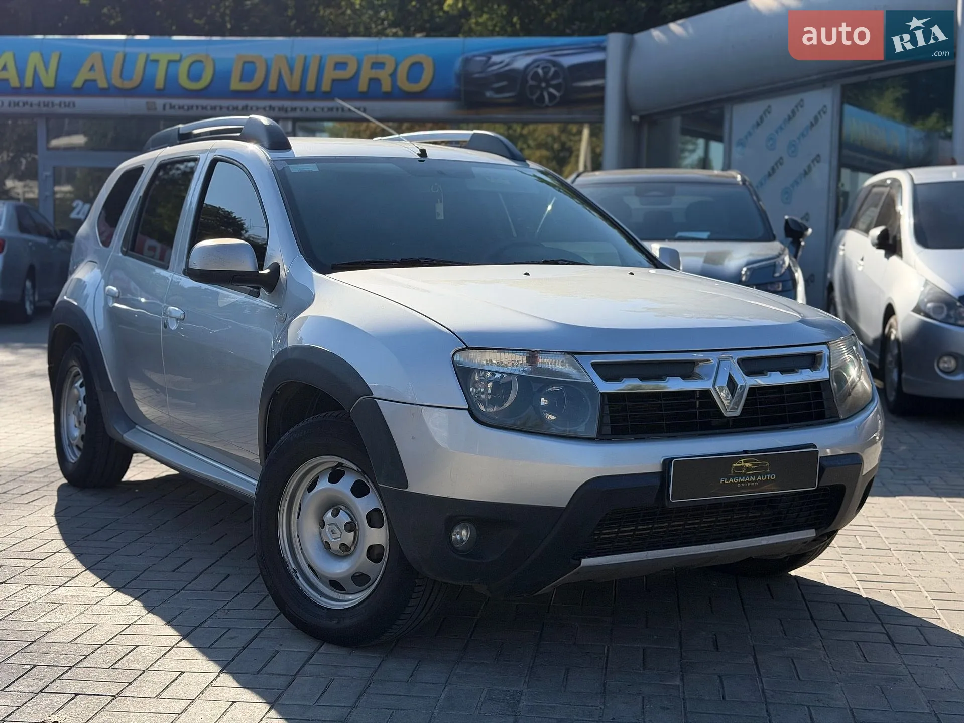 Renault Duster, 2012