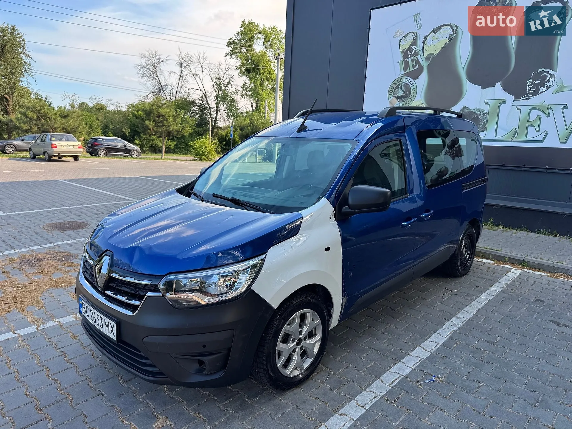 Renault Express, 2021