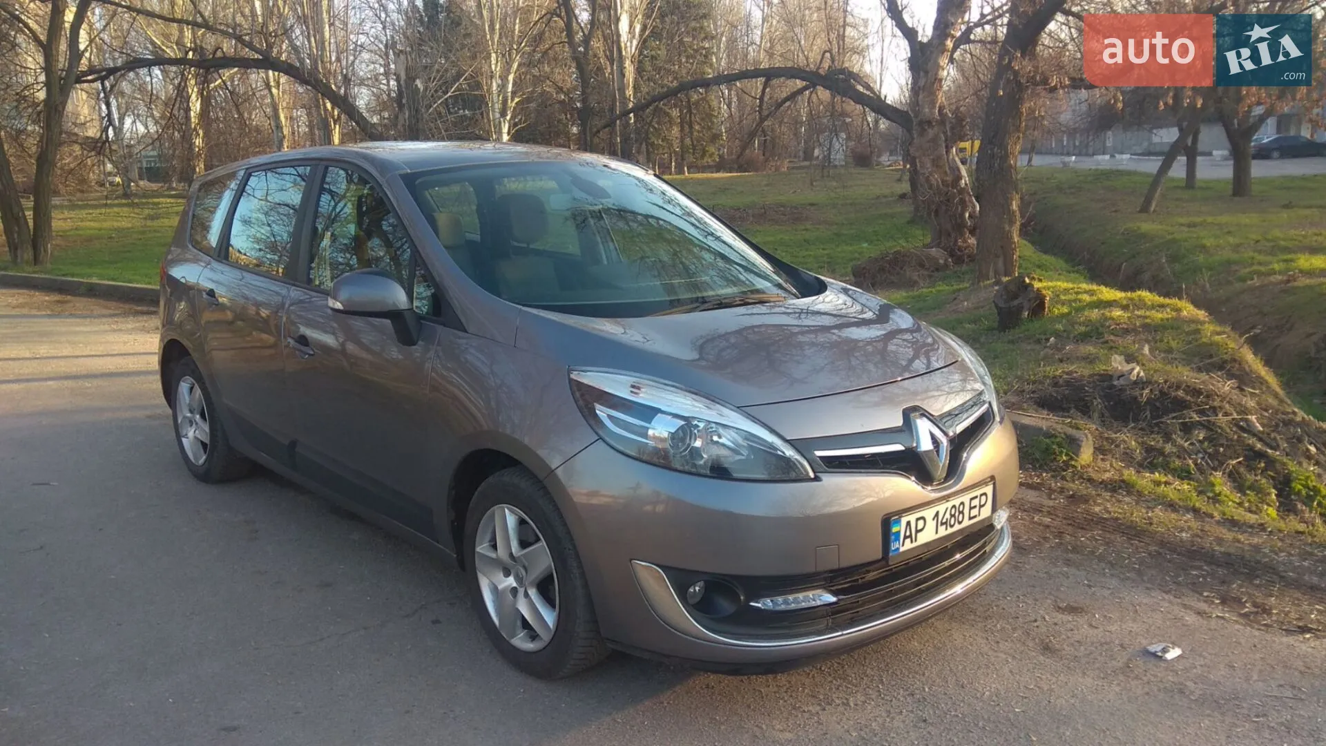 Renault Grand Scenic, 2013