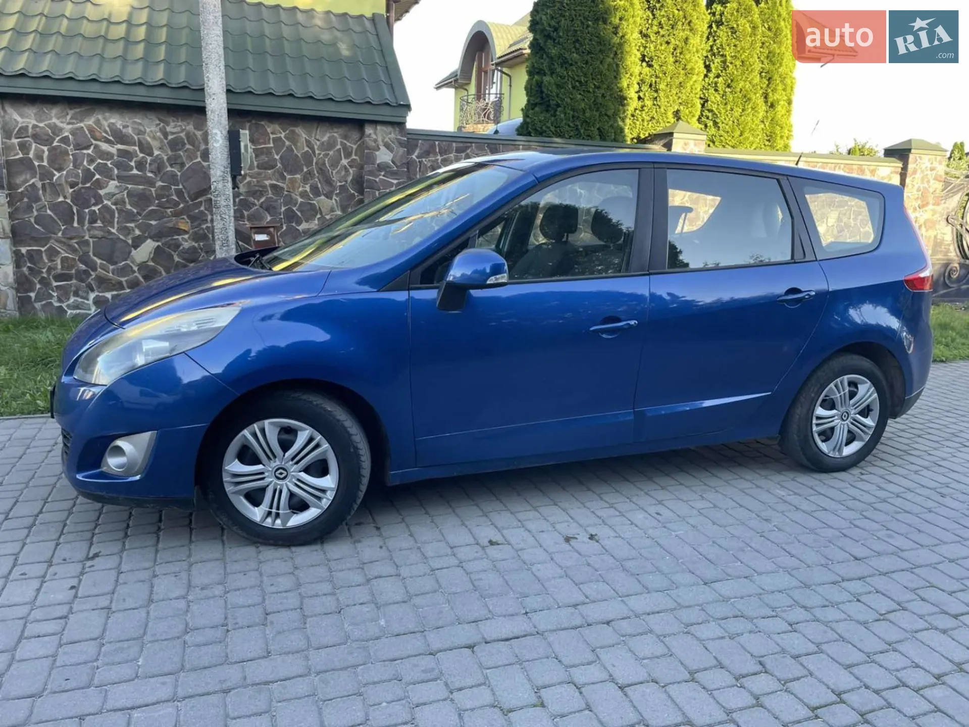 Renault Grand Scenic, 2011