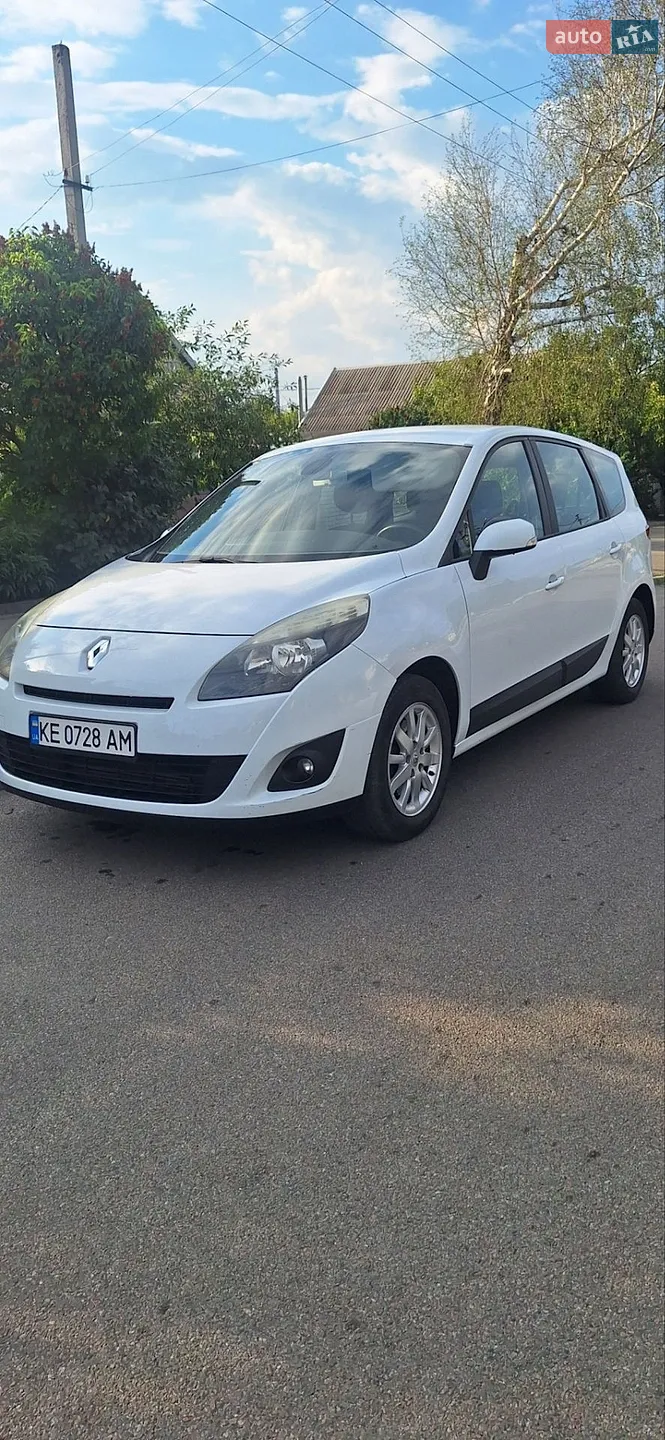 Renault Grand Scenic, 2010