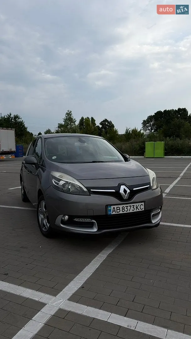 Renault Grand Scenic, 2013