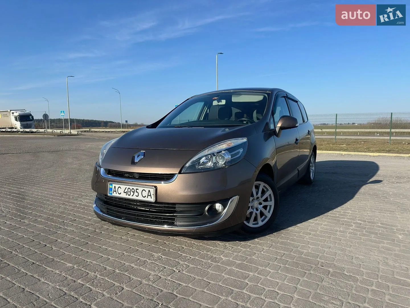 Renault Grand Scenic, 2012