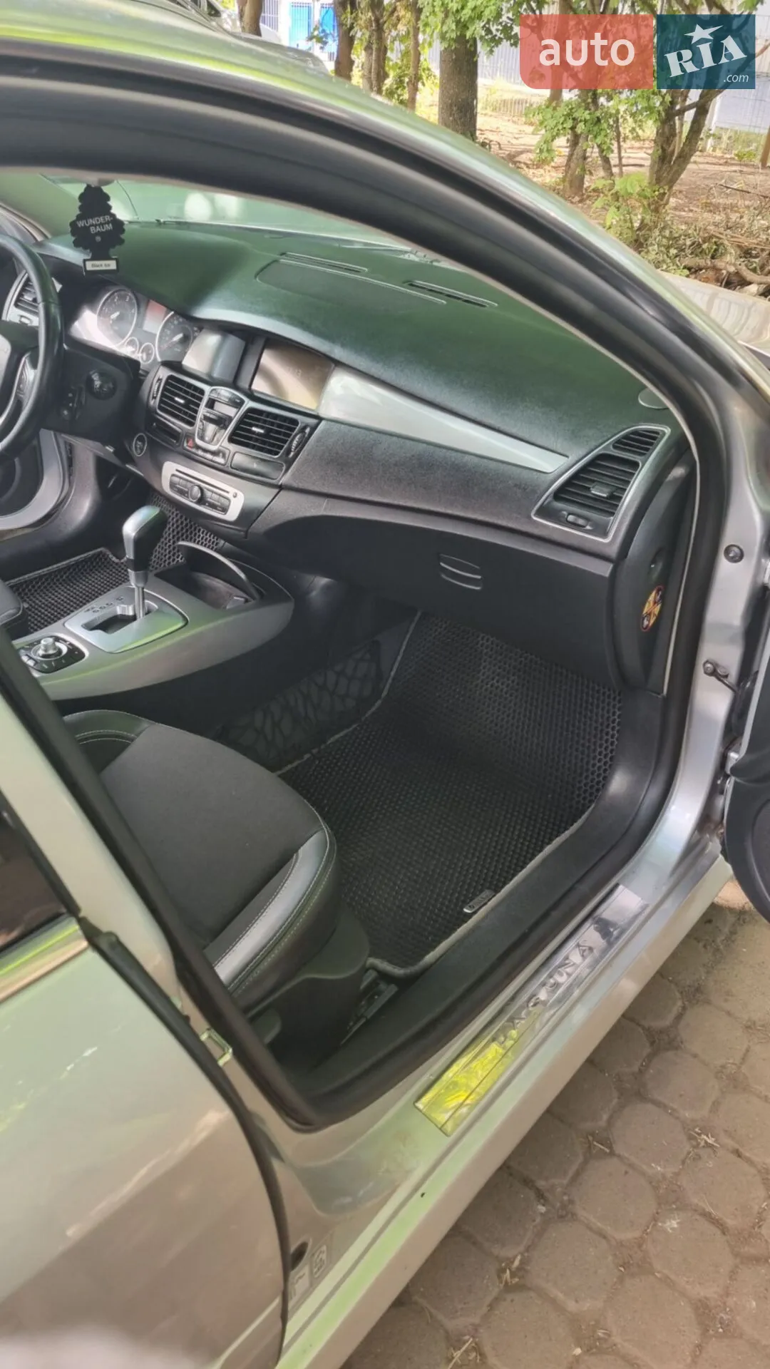 Renault Laguna, 2014