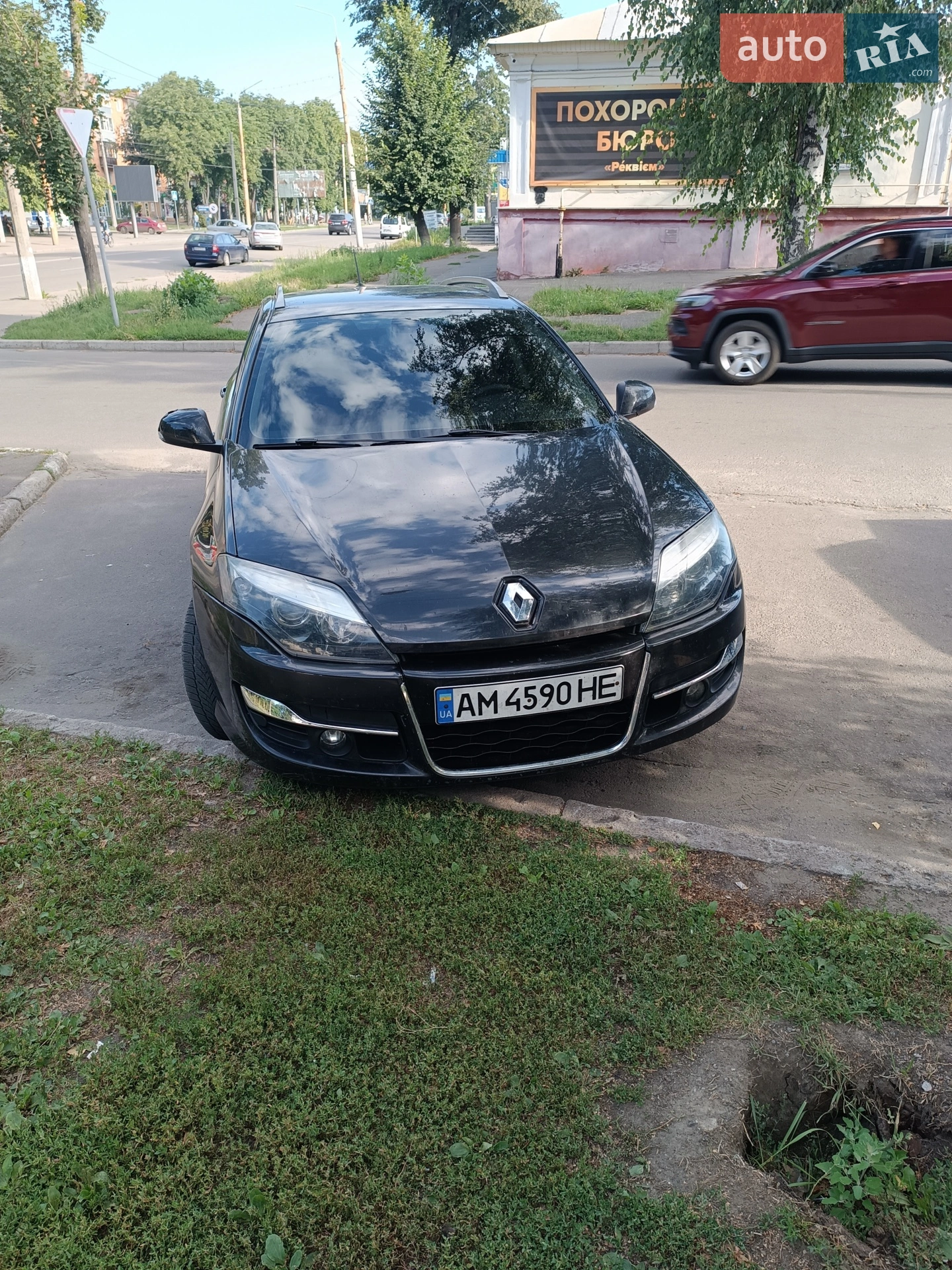 Renault Laguna, 2011