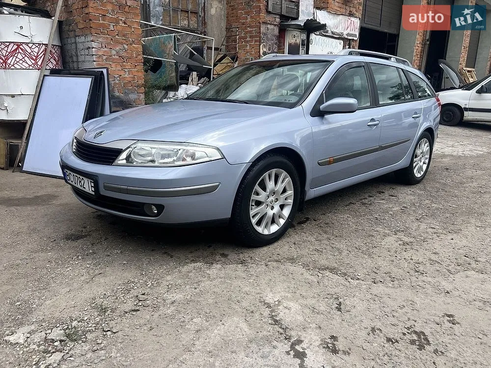 Renault Laguna, 2002