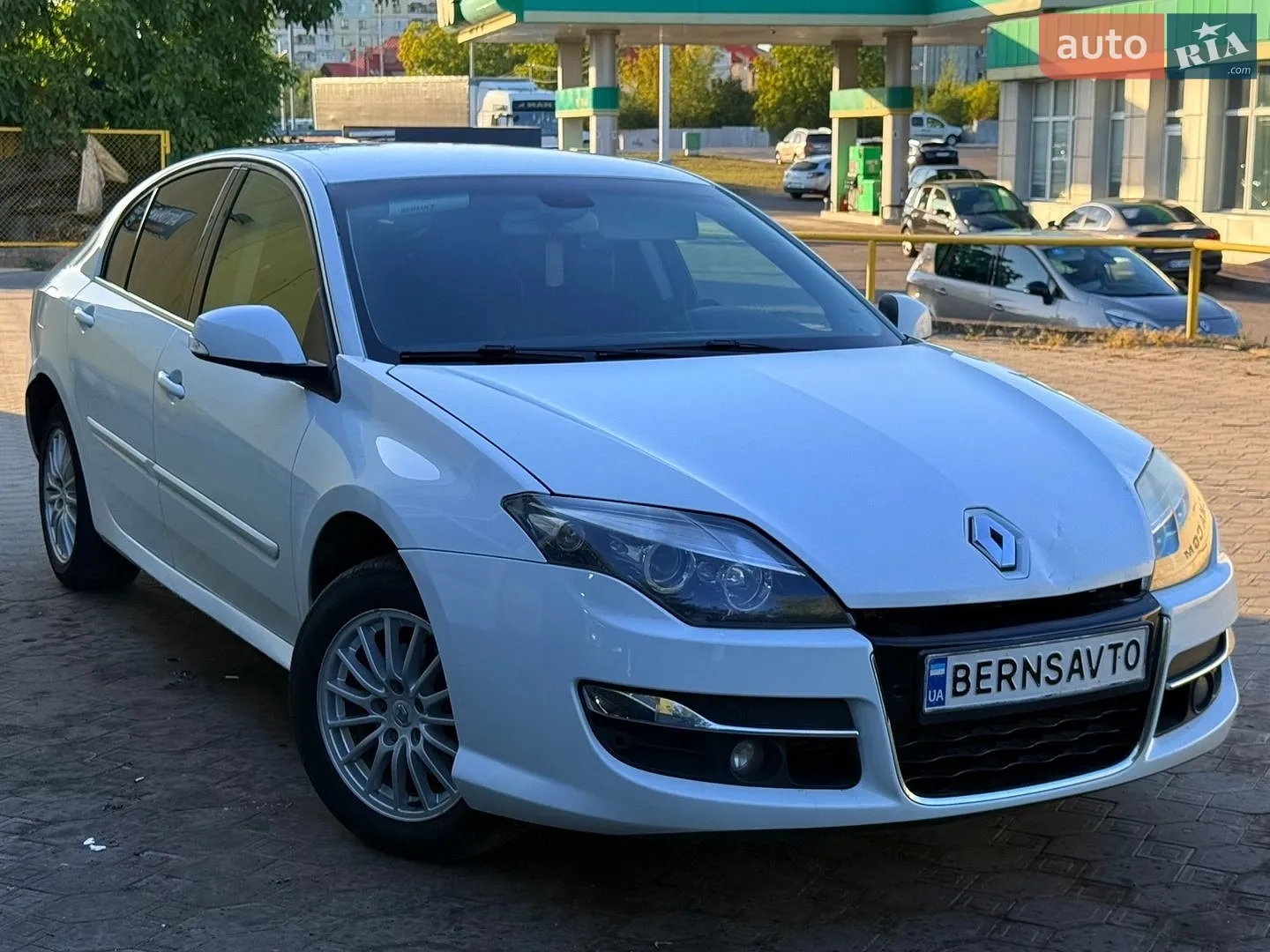 Renault Laguna, 2012