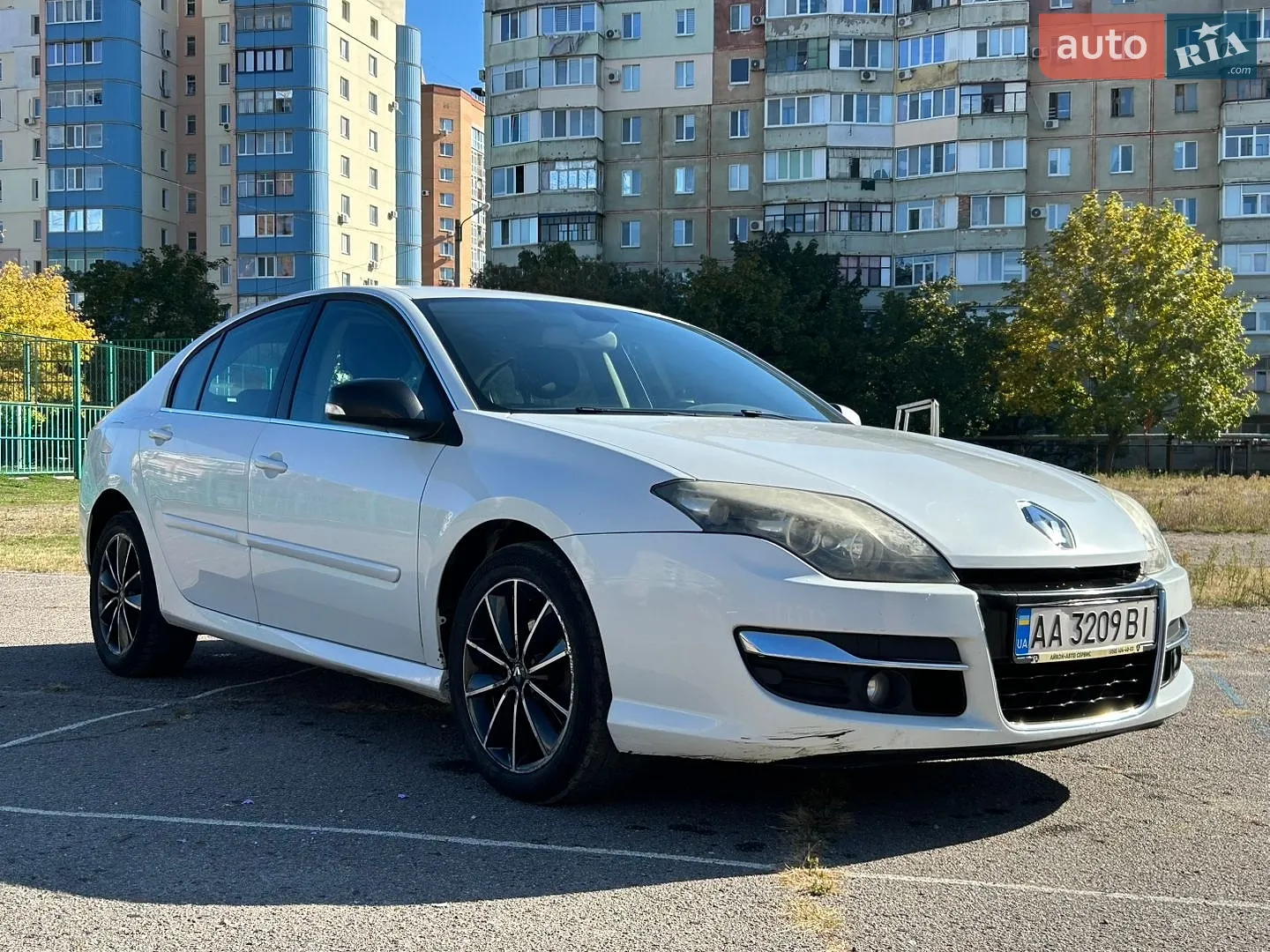 Renault Laguna, 2012