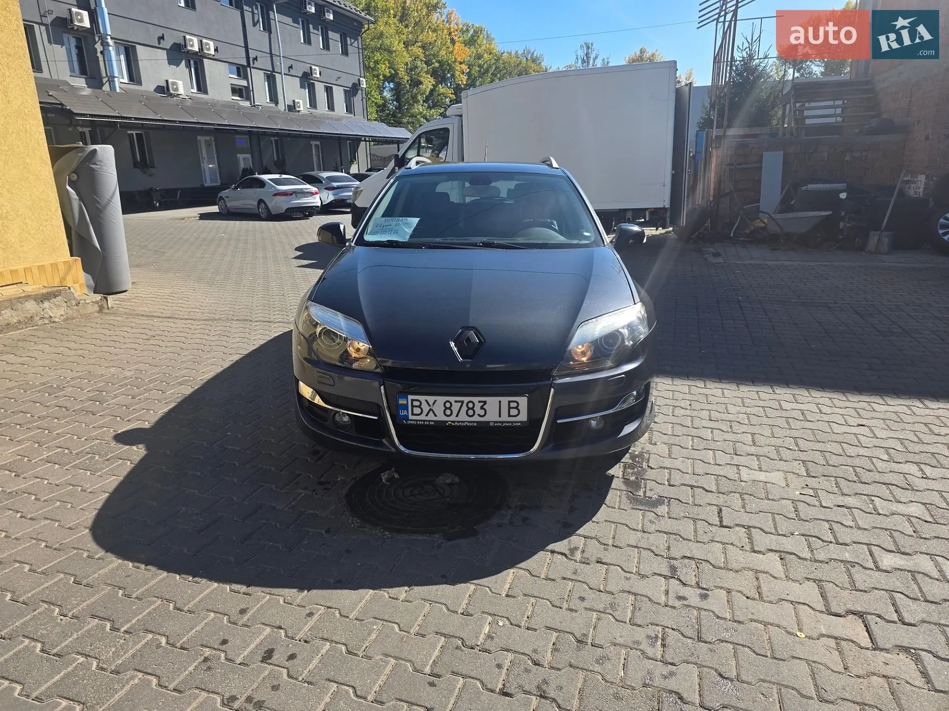 Renault Laguna, 2012