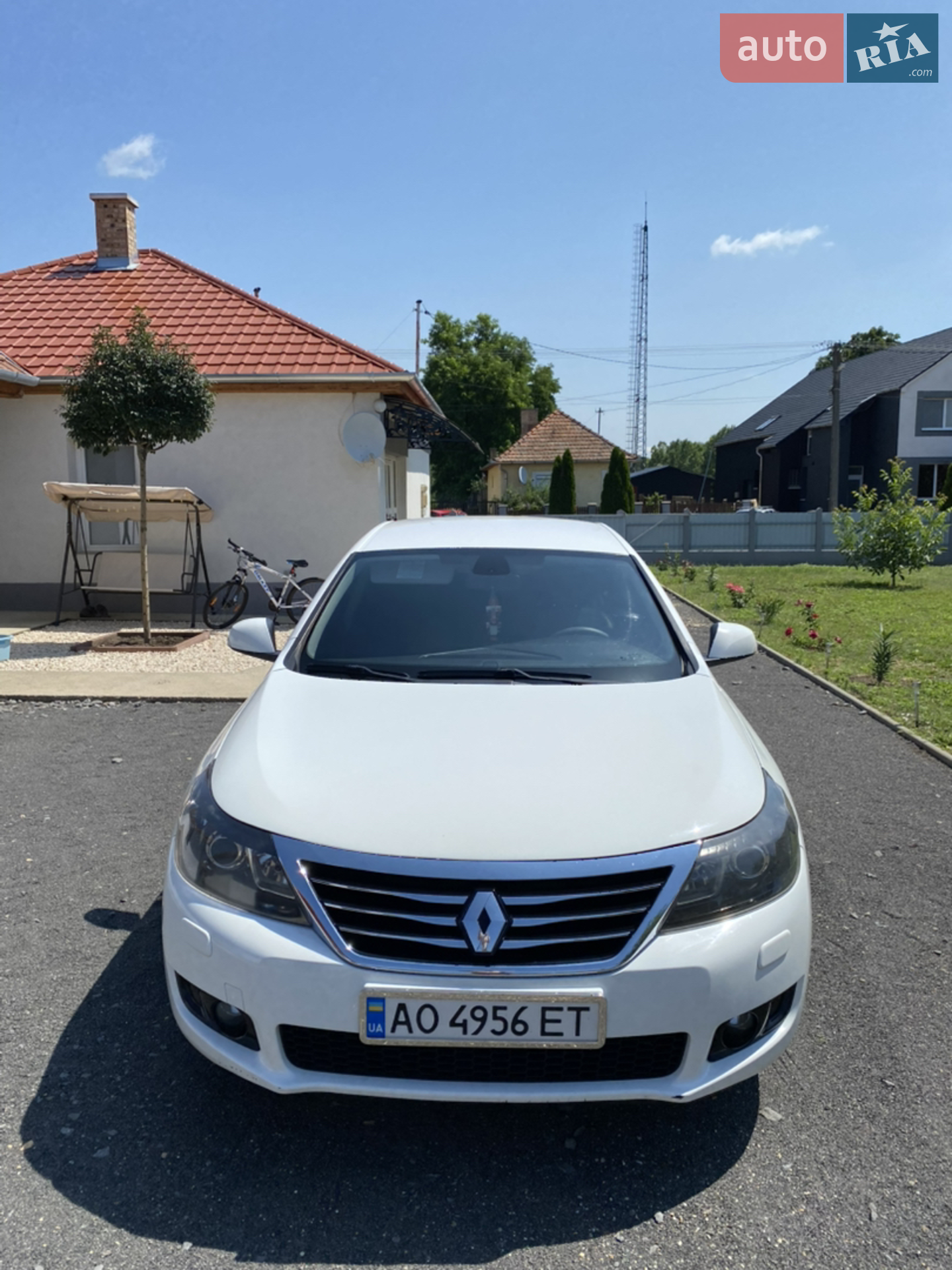 Renault Latitude, 2011