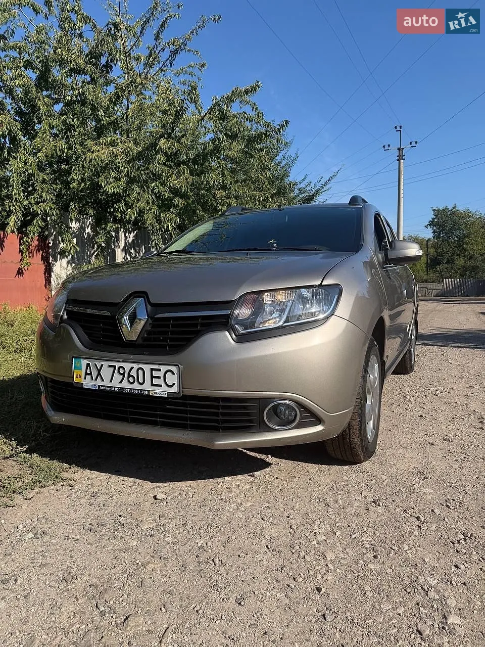 Renault Logan MCV, 2013