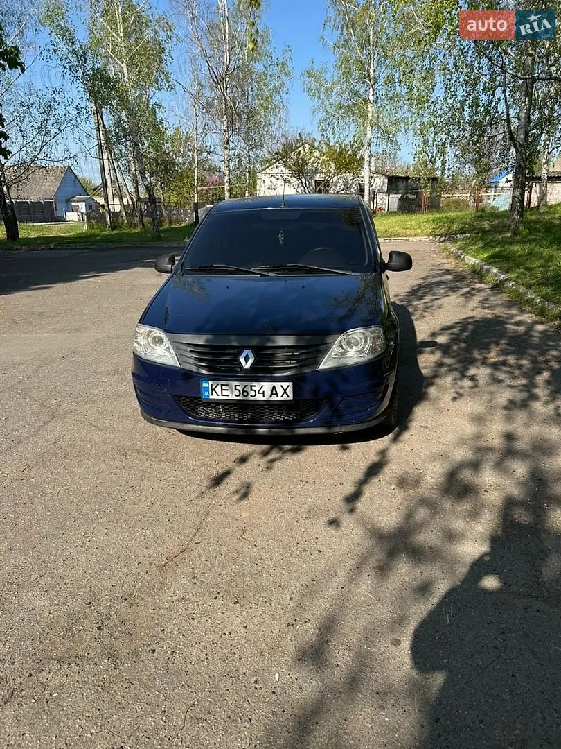 Renault Logan, 2011