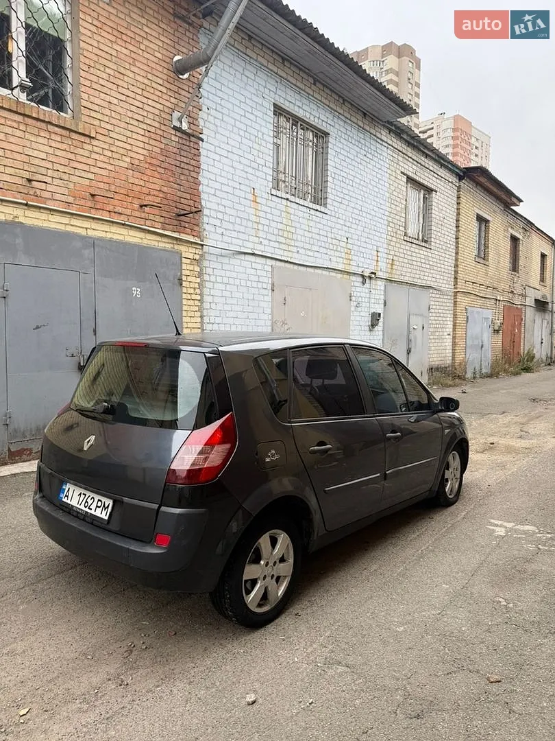 Renault Megane, 2005