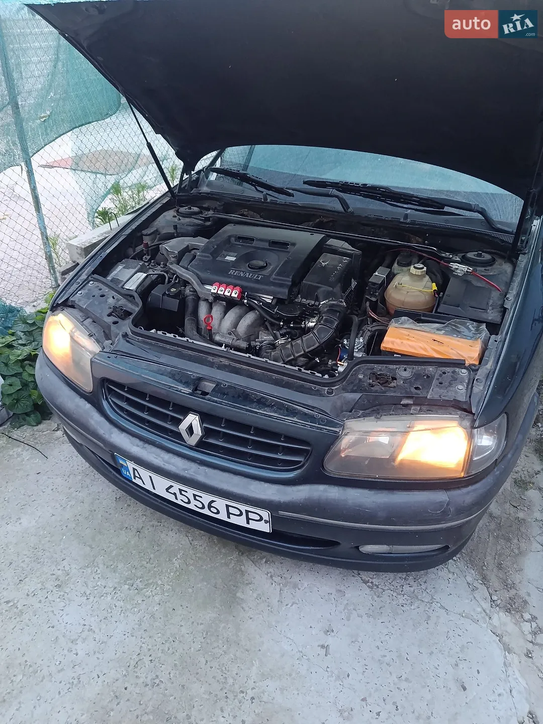 Renault Safrane, 1998