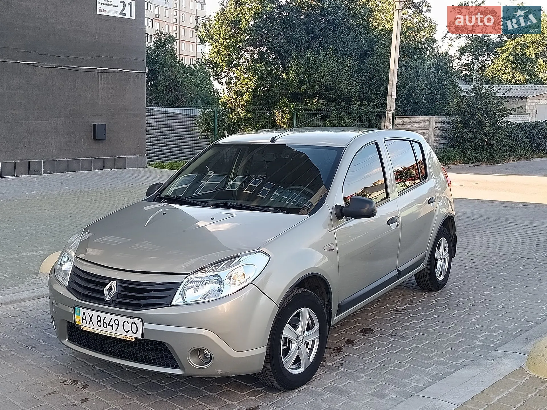Renault Sandero, 2012
