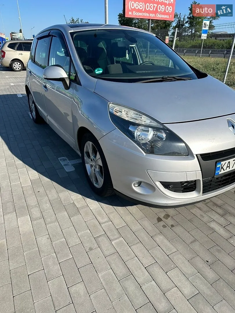 Renault Scenic, 2011