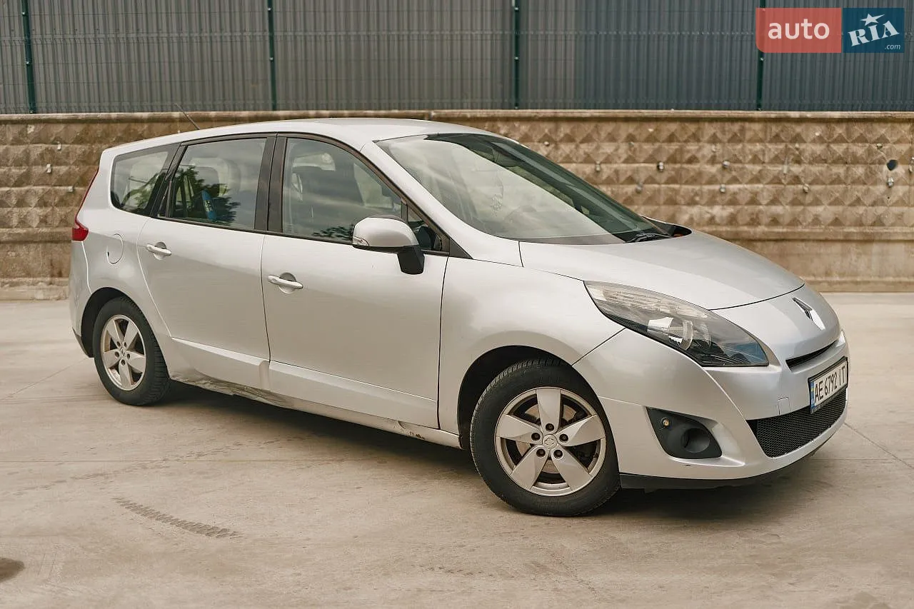 Renault Scenic, 2011