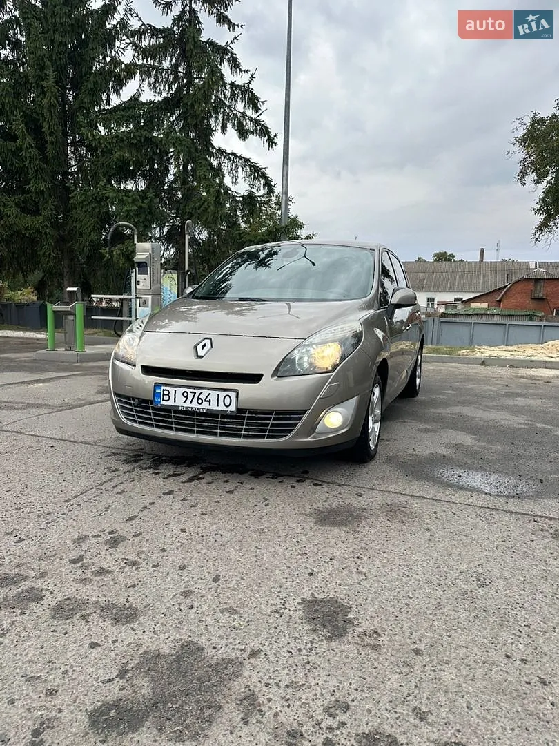 Renault Scenic, 2011