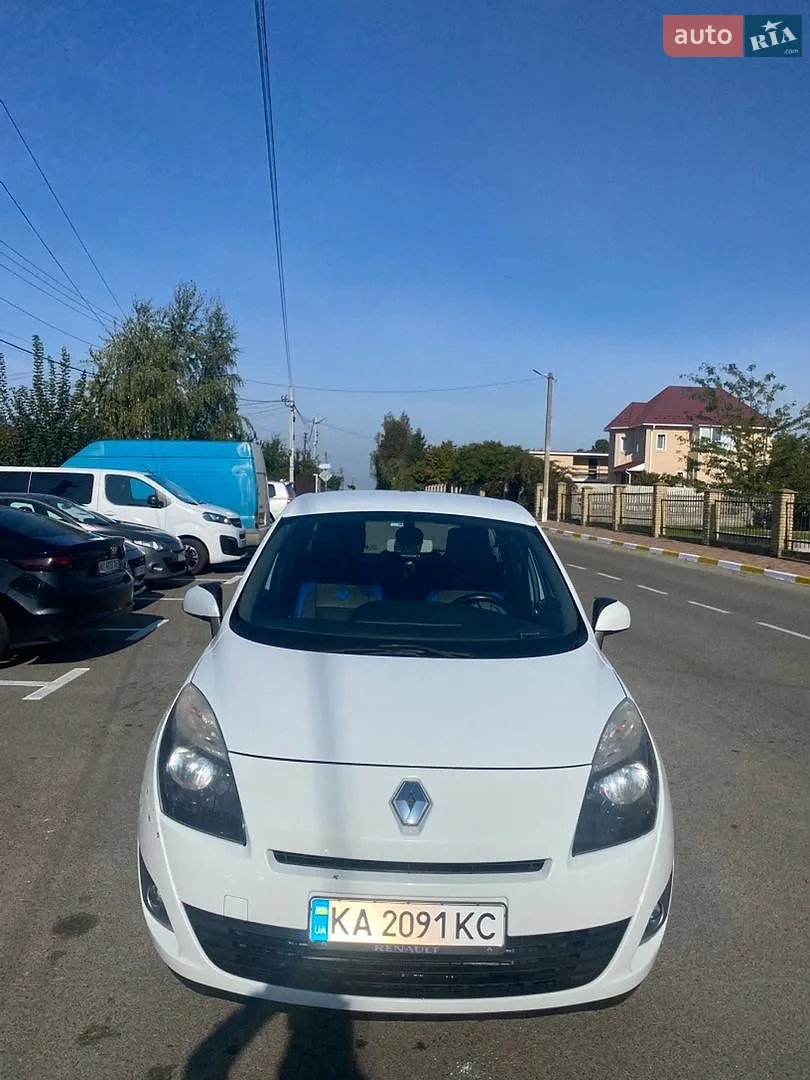 Renault Scenic, 2011