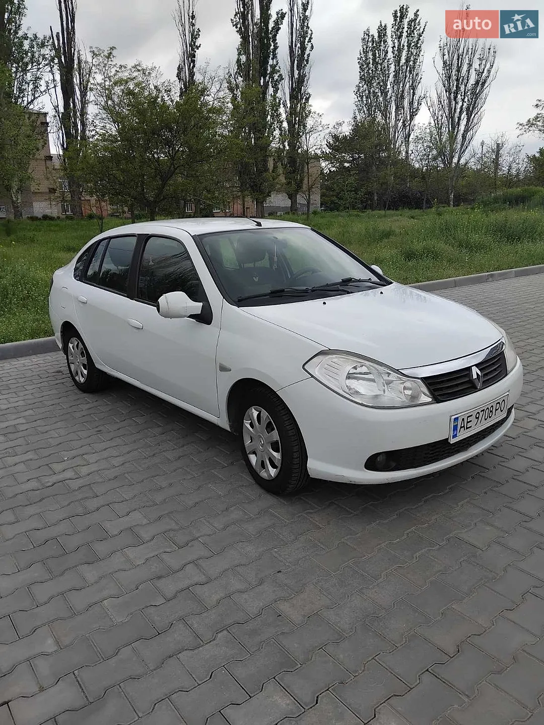 Renault Symbol, 2011
