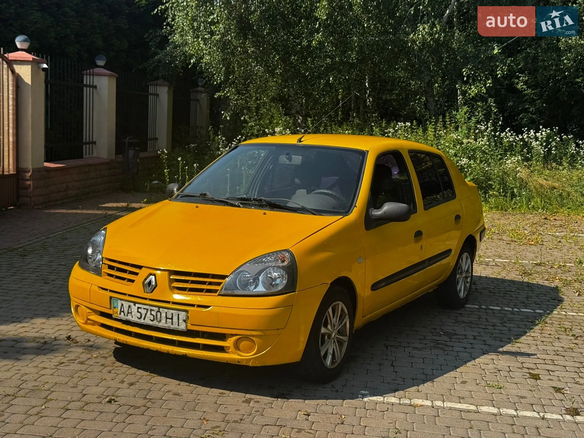 Renault Symbol, 2005