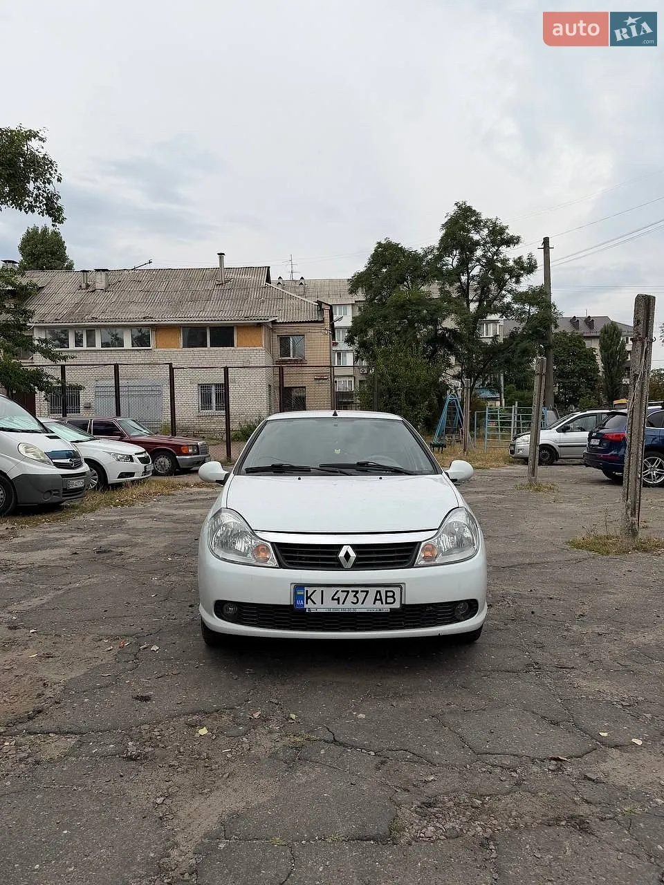 Renault Symbol, 2011