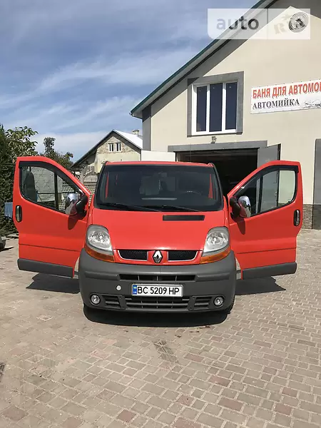 Renault Trafic, 2004