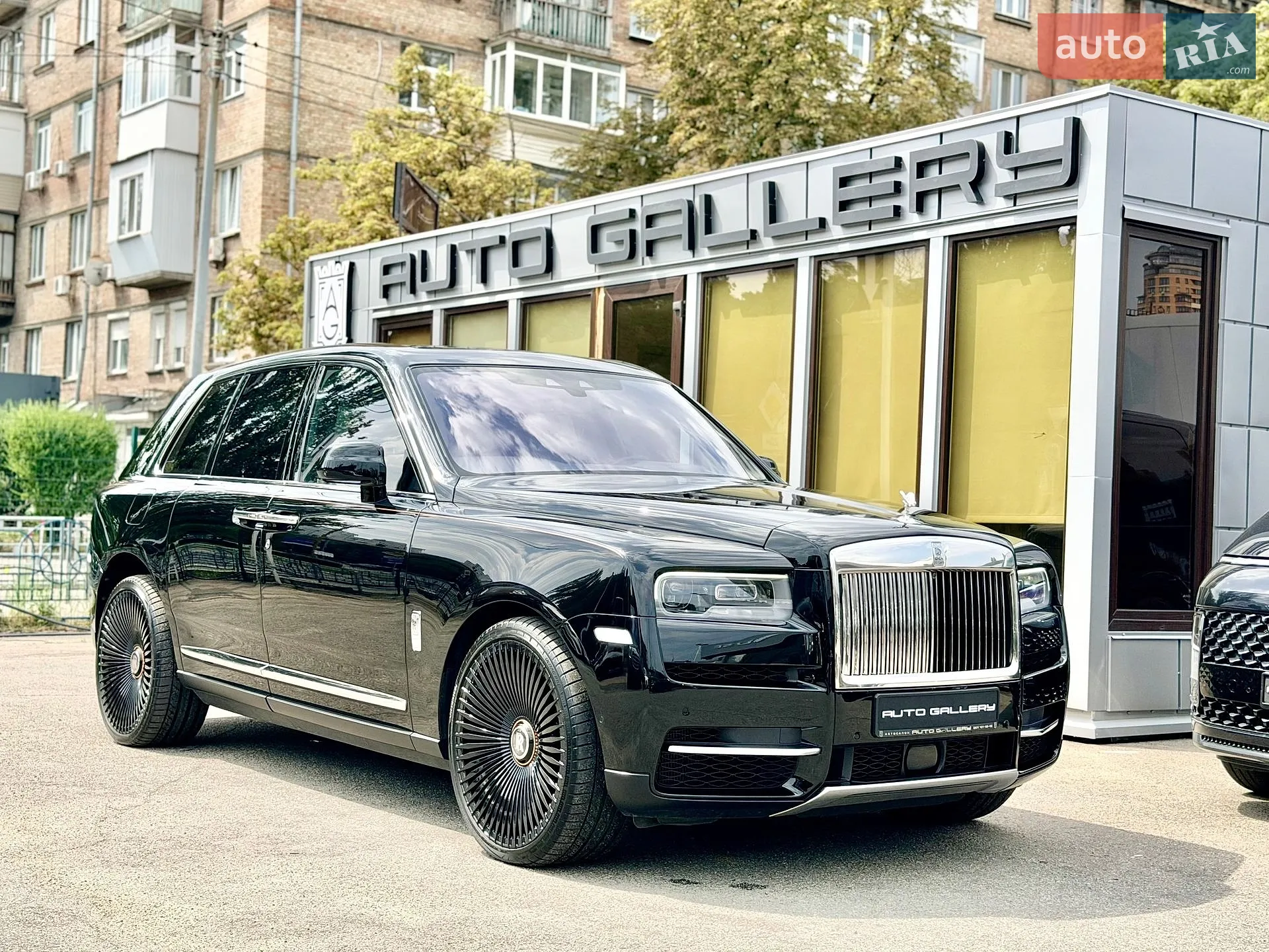 Rolls-Royce Cullinan, 2019