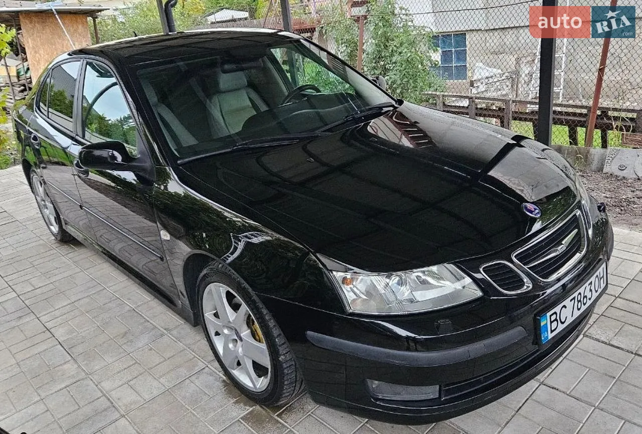 Saab 9-3, 2004