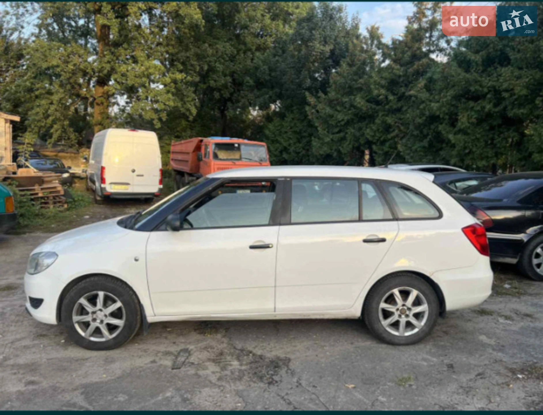 Skoda Fabia, 2011