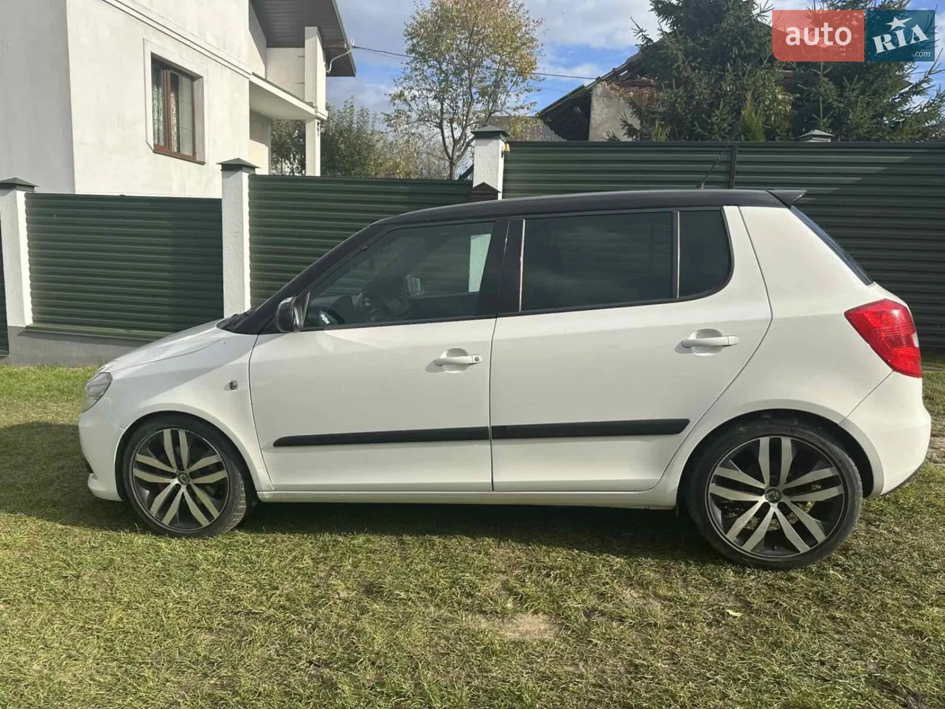 Skoda Fabia, 2011