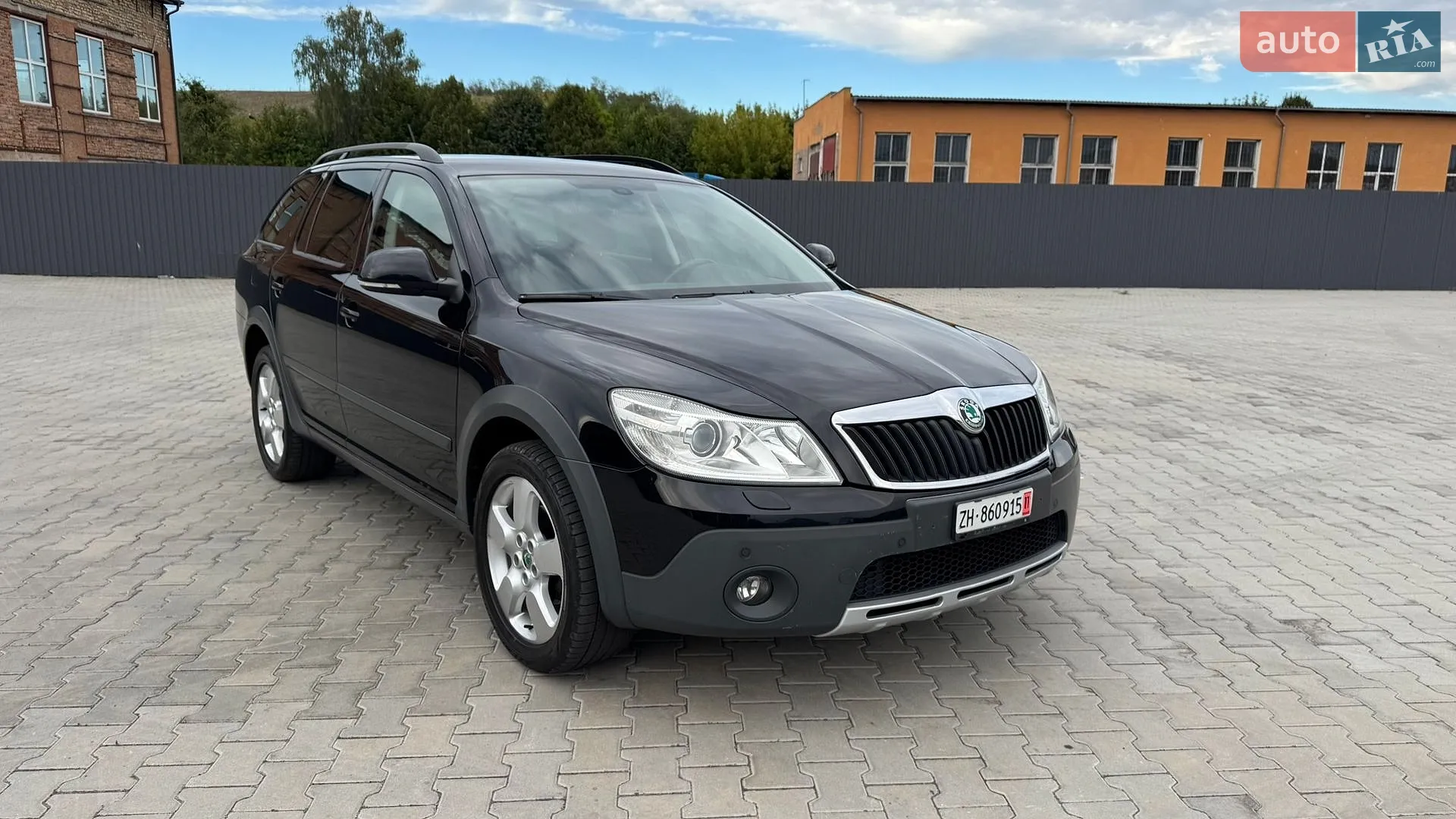 Skoda Octavia Scout, 2012