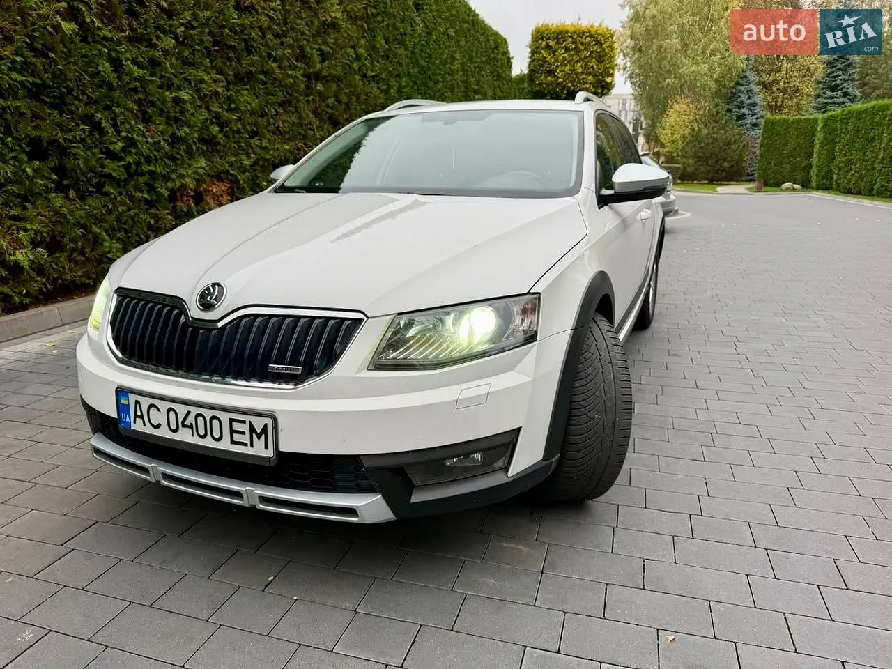 Skoda Octavia Scout, 2015