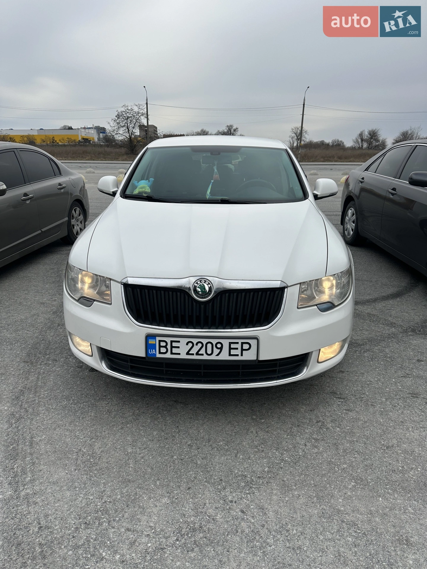 Skoda Superb, 2011