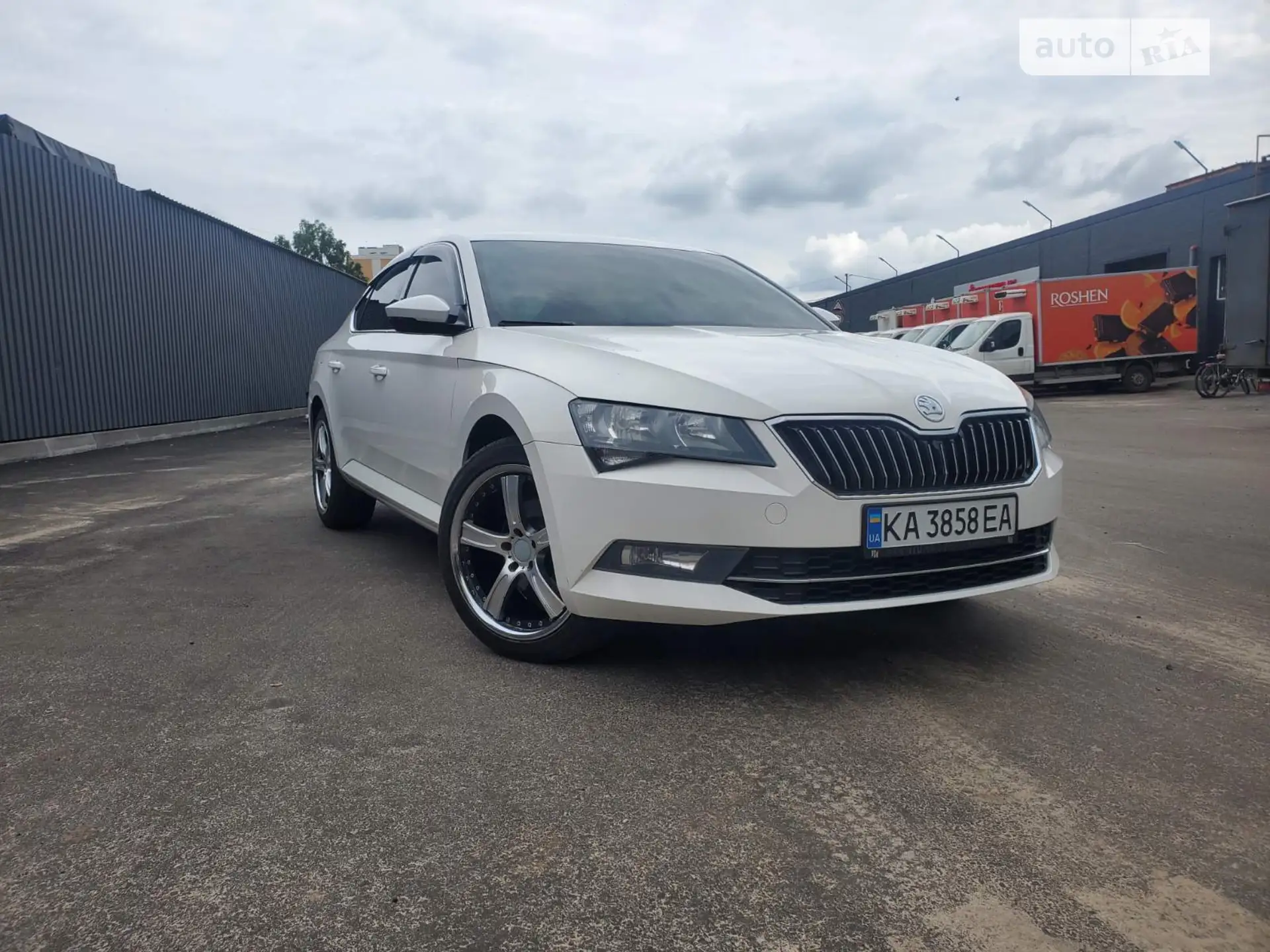 Skoda Superb, 2016