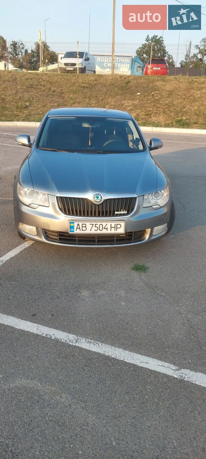 Skoda Superb, 2011