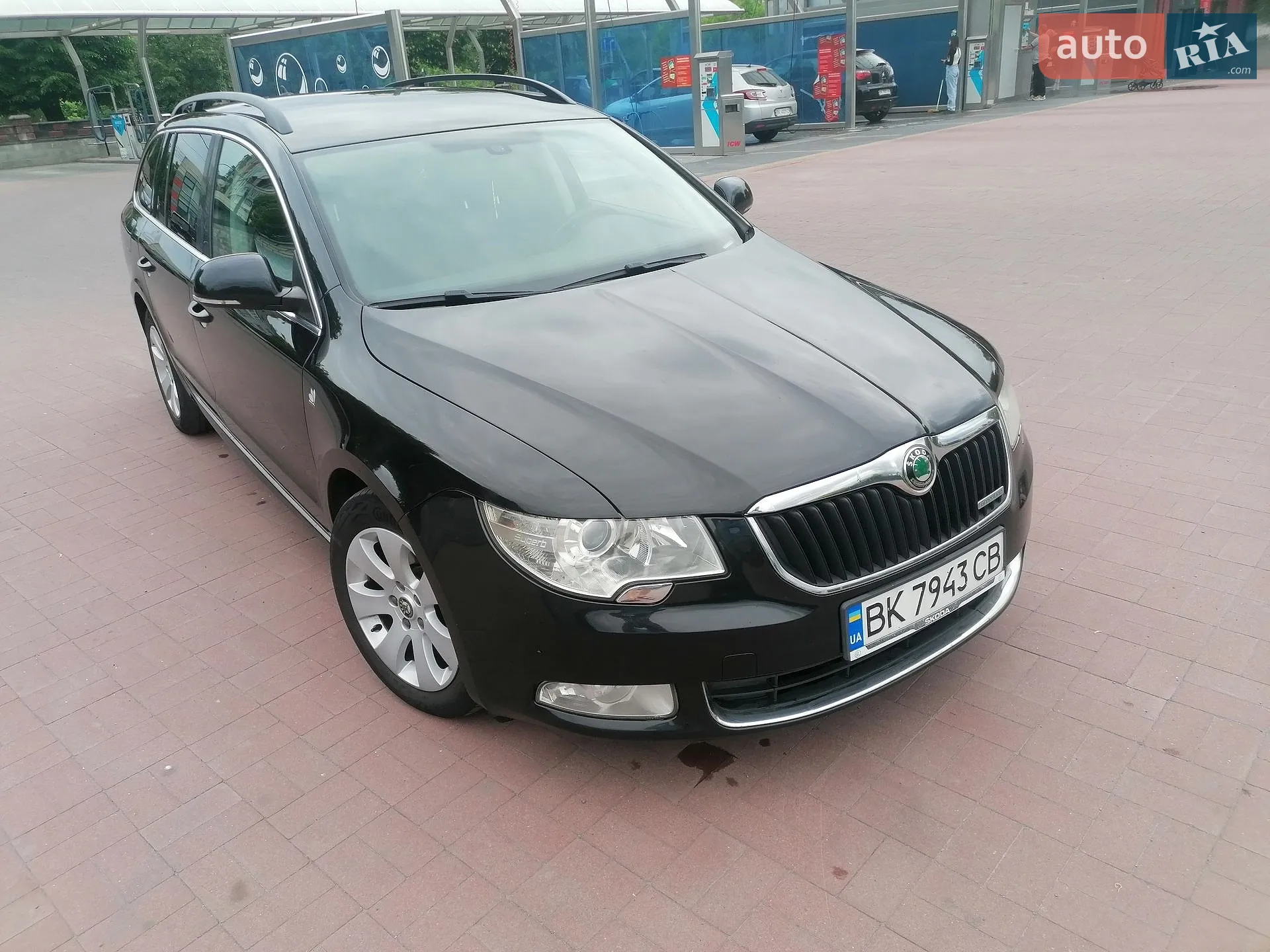 Skoda Superb, 2011