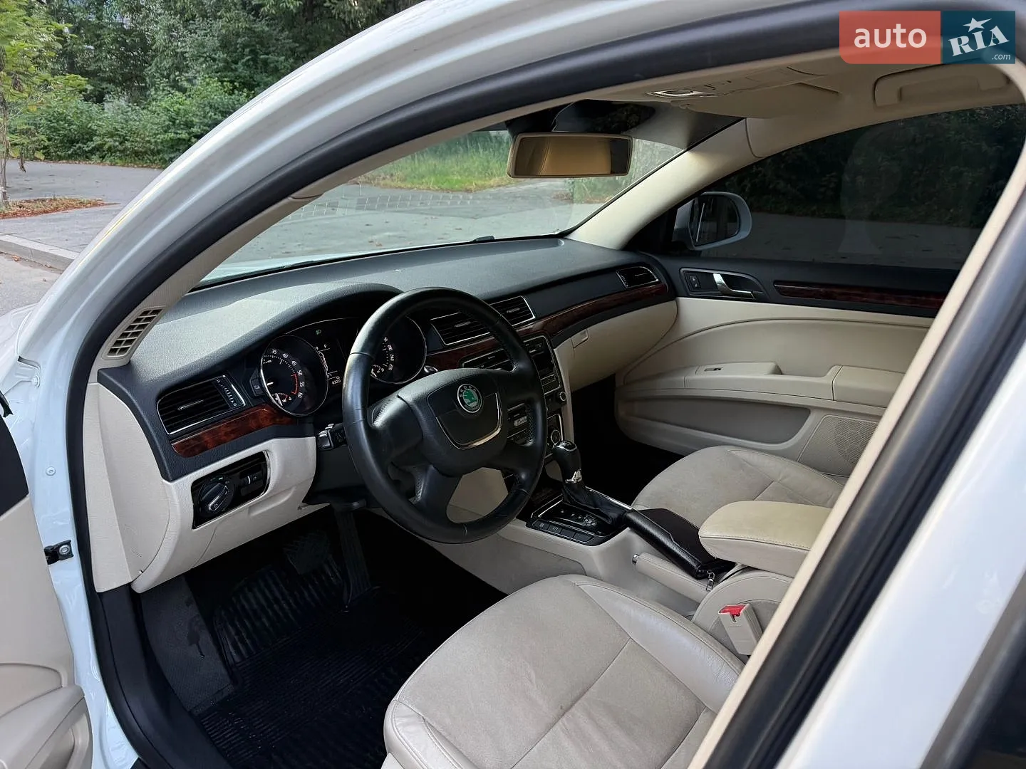 Skoda Superb, 2013
