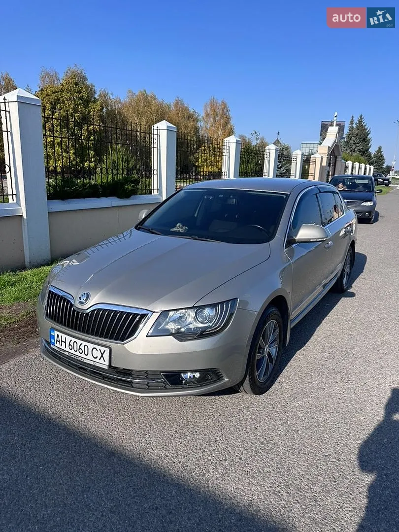 Skoda Superb, 2013
