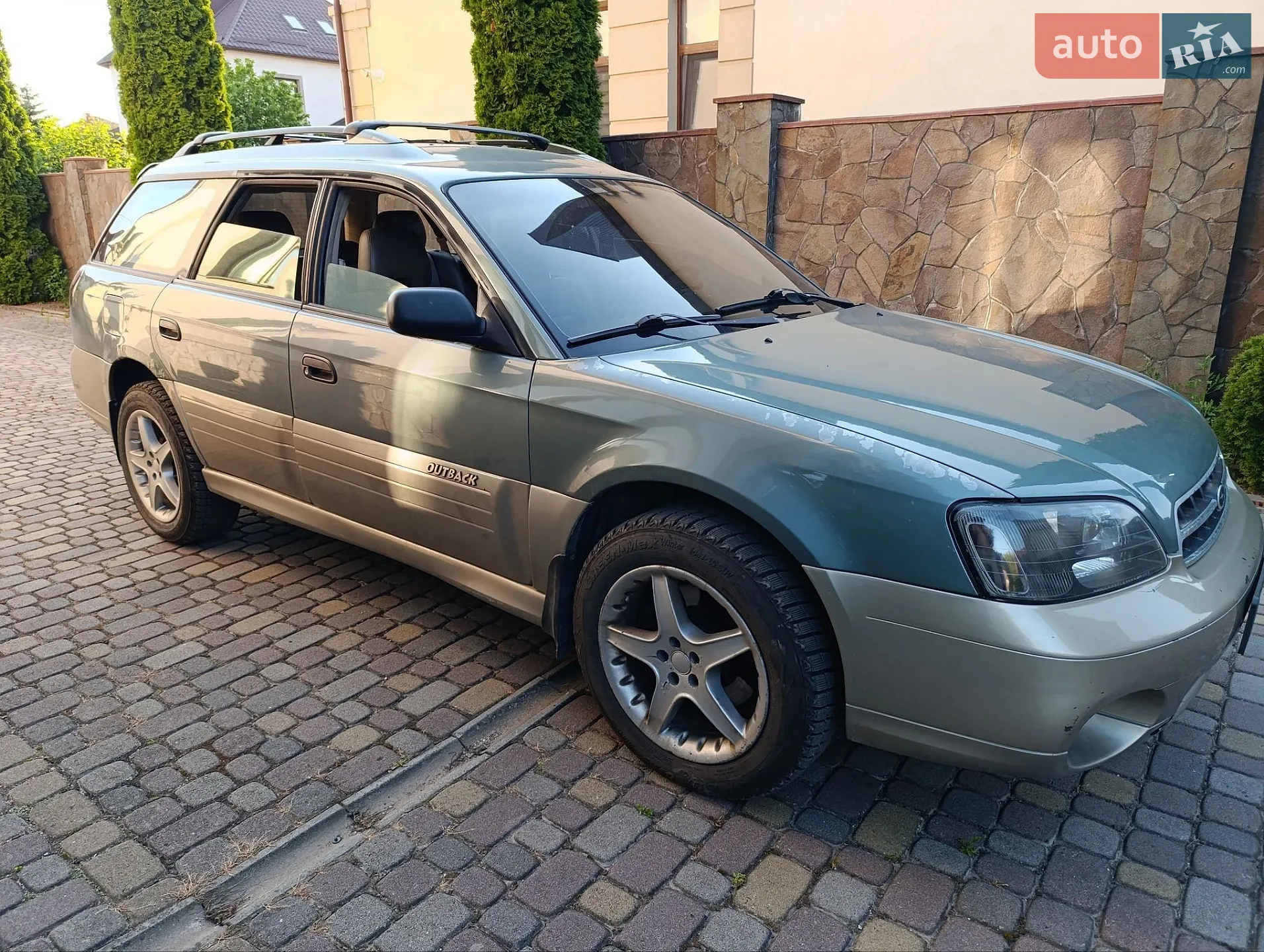 Subaru Legacy, 2002