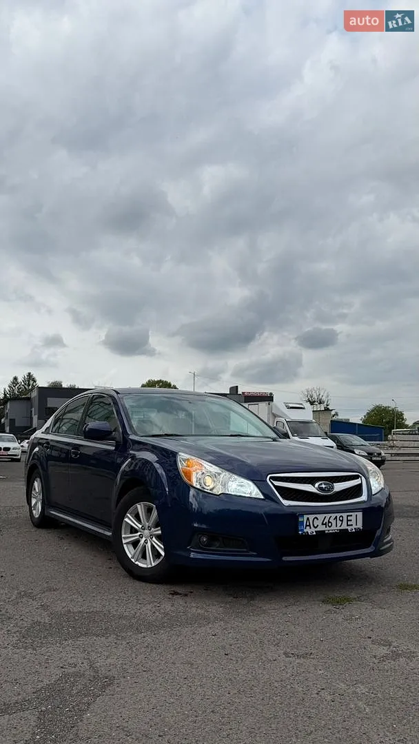 Subaru Legacy, 2011