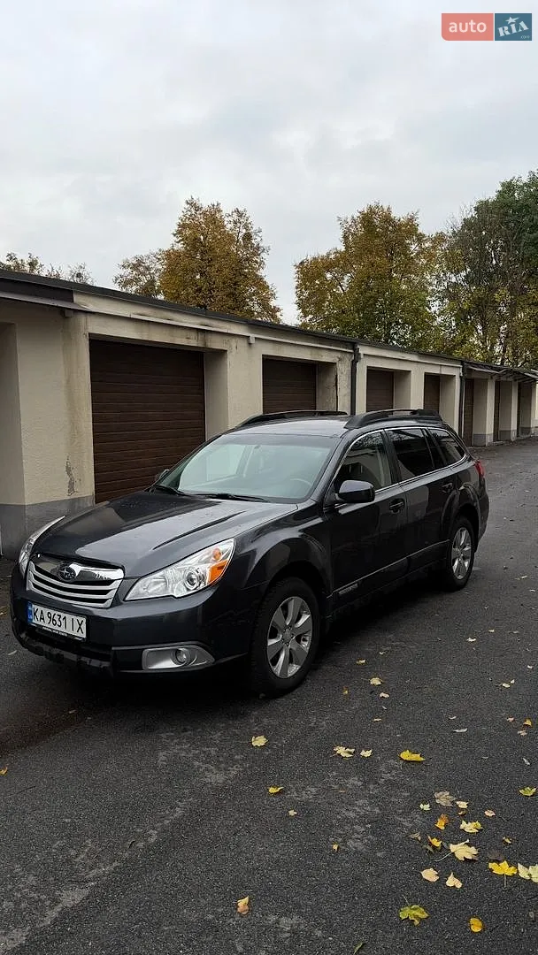 Subaru Outback, 2011
