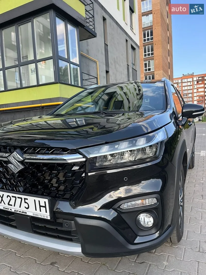 Suzuki S-Cross, 2023