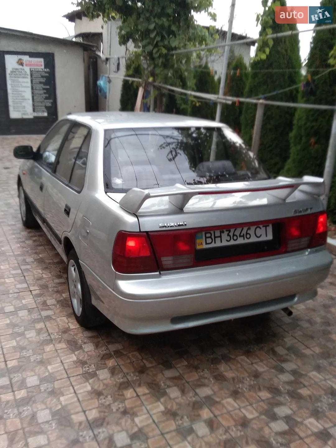 Suzuki Swift, 2001