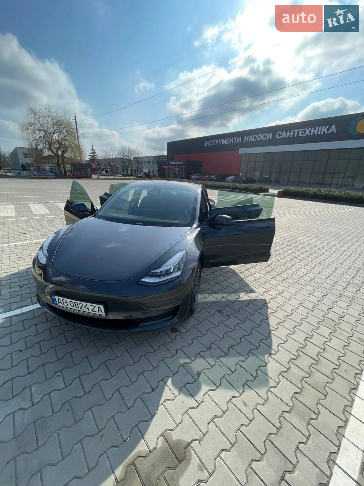 Tesla Model 3, 2018