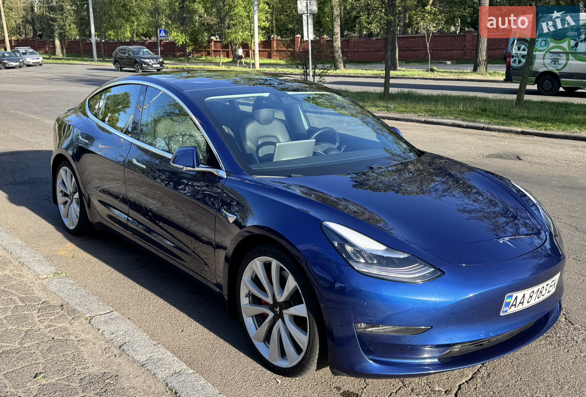 Tesla Model 3, 2019