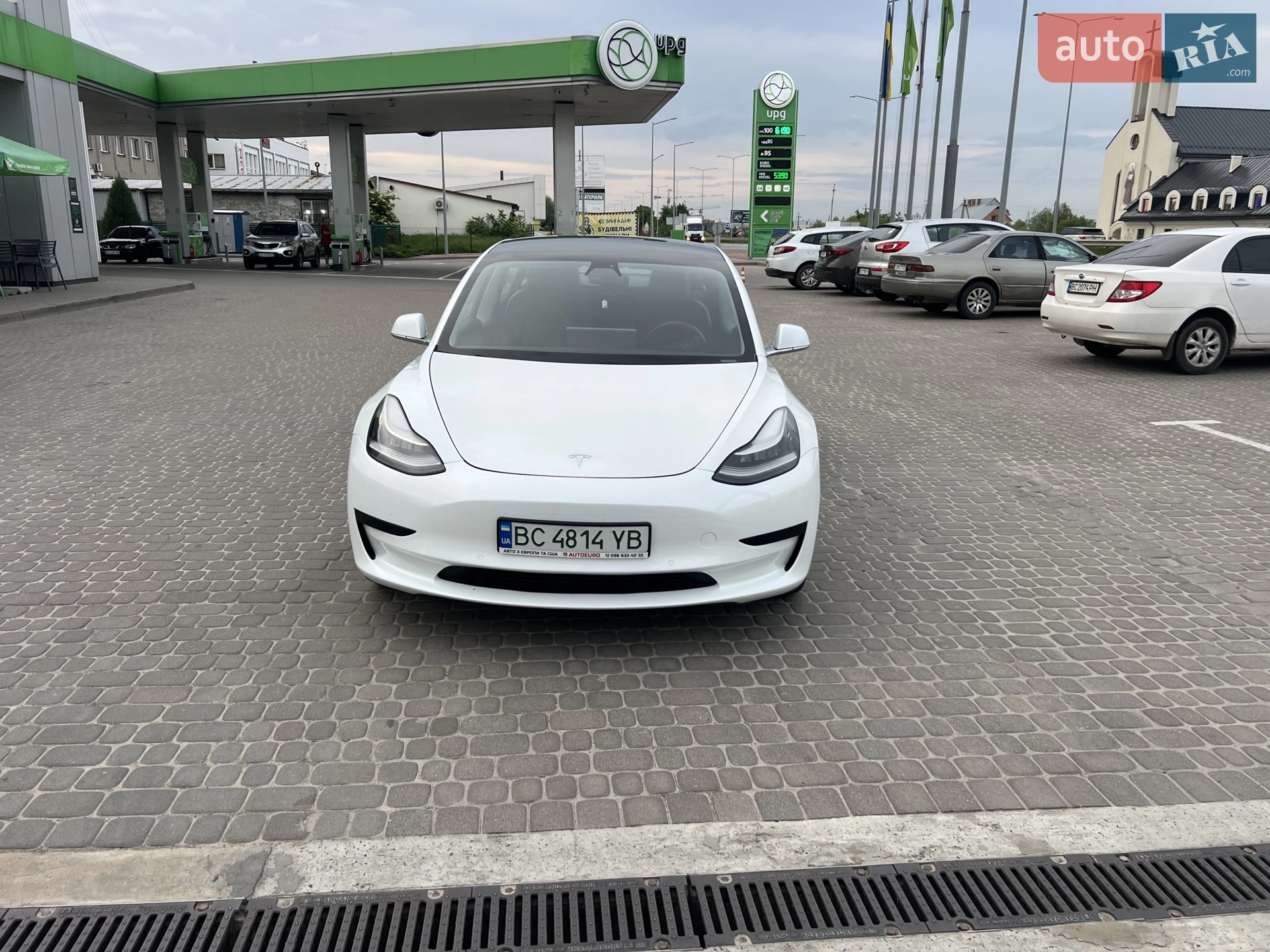 Tesla Model 3, 2019