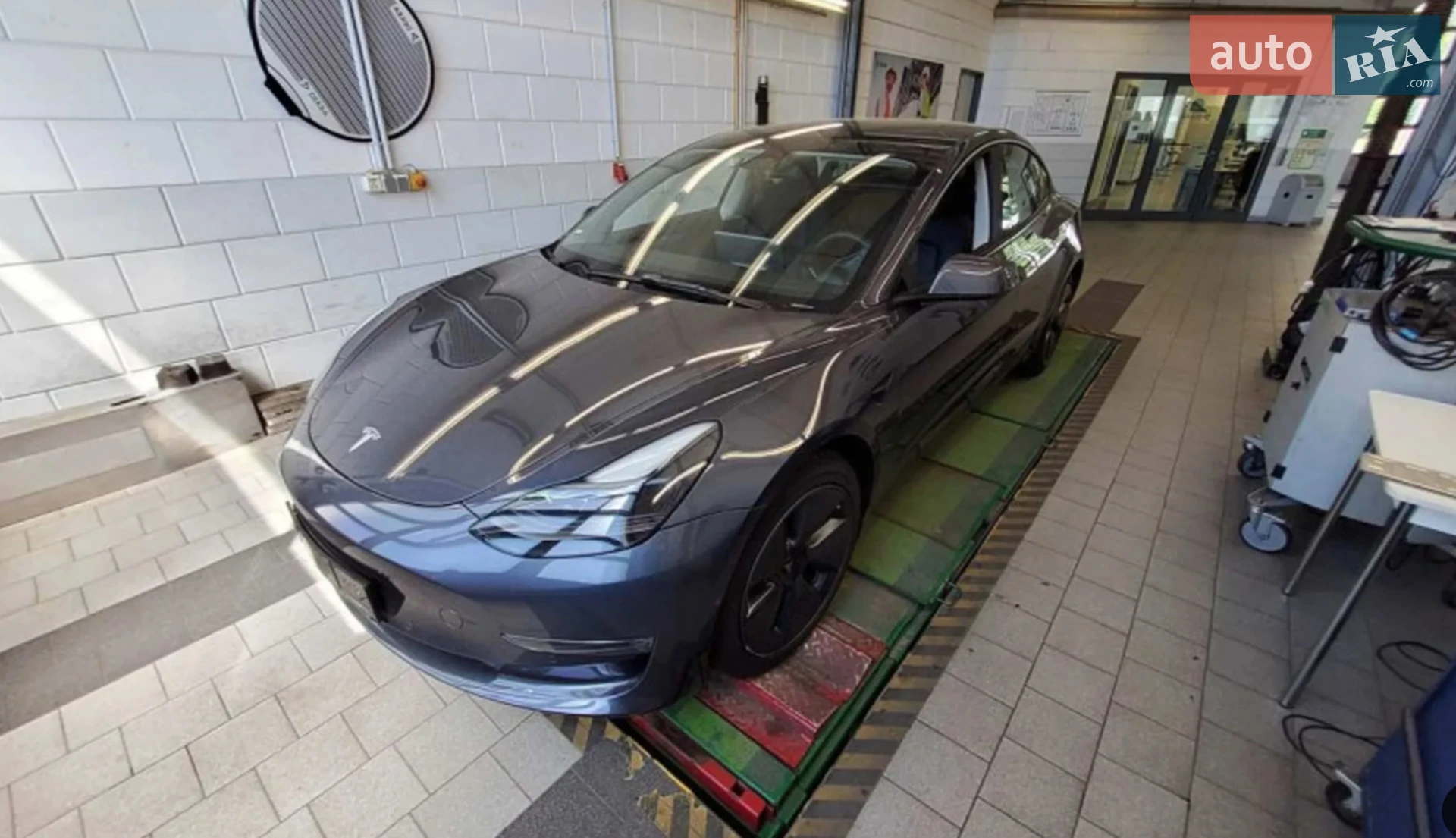 Tesla Model 3, 2022