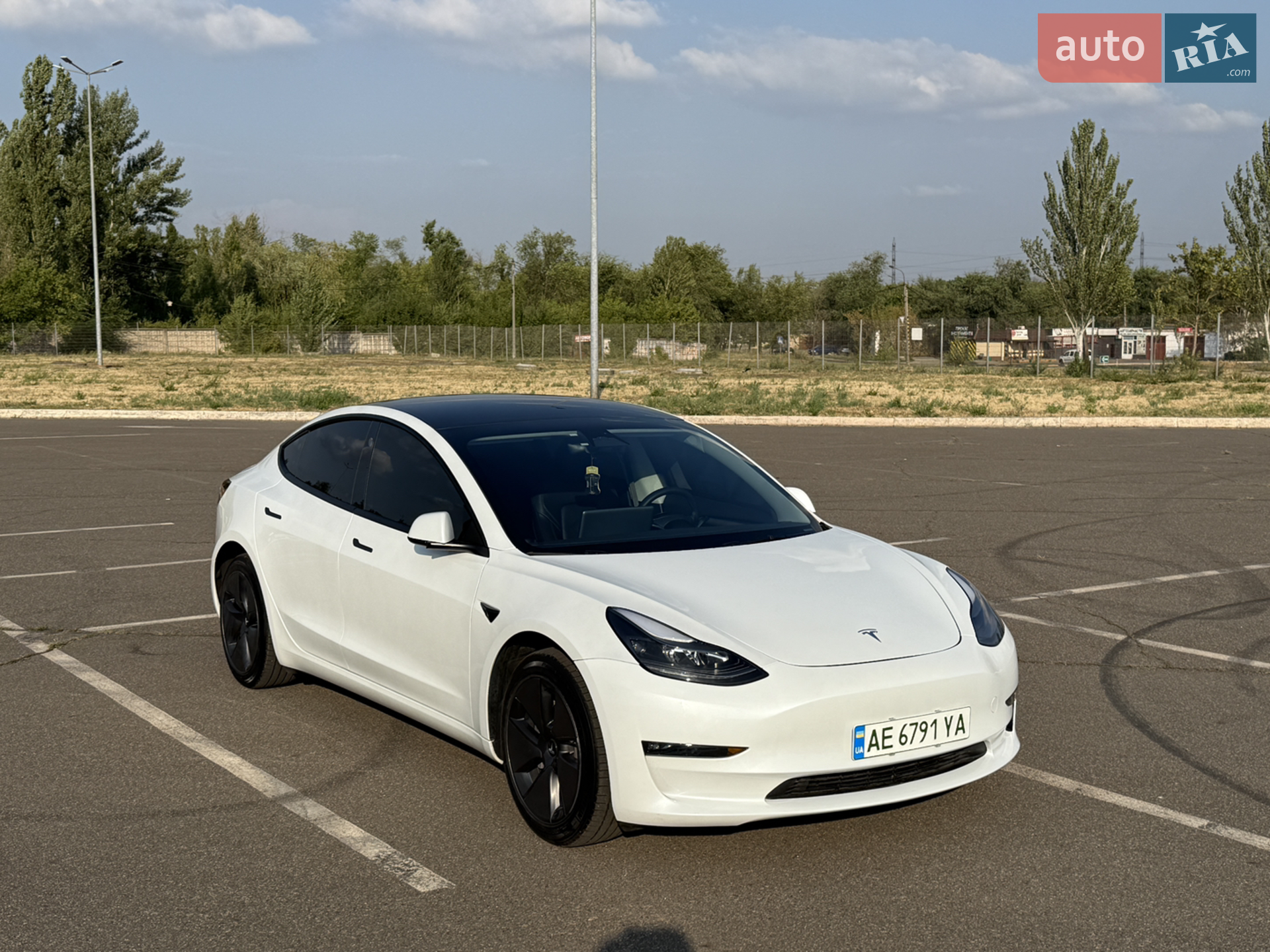 Tesla Model 3, 2023
